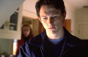 Sohnemann Beau Hall (Jonathan Tucker)